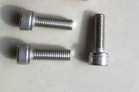 內(nèi)六角螺栓鎖死后怎么解決？