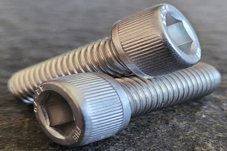 怎么提高鍍鋅六角螺栓銷量？試試這些方法！